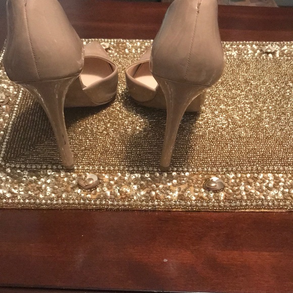 Nude paten leather Jessica Simpson heels - Picture 2 of 7